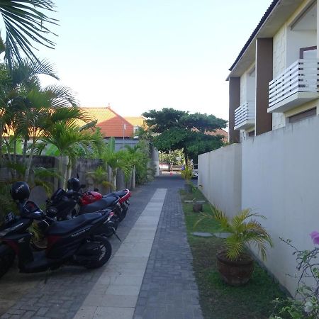 Soraya Apartment Seminyak Dış mekan fotoğraf